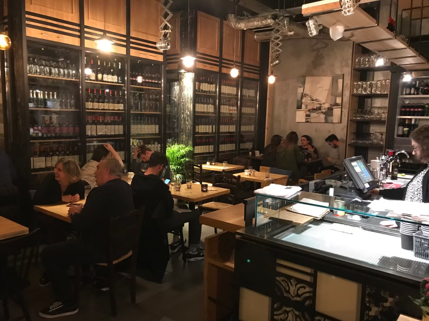 Inside Sublime Pizzeria & Bar